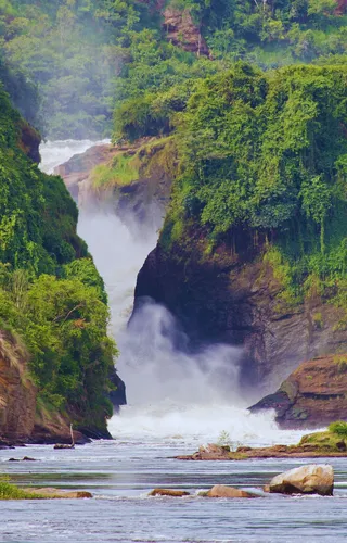 luxury uganda national parks